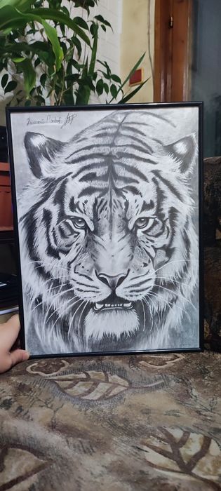 Лъв, Тигър, Леопард, цветя - графика