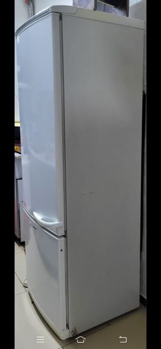 Холодильник Продаём атлант