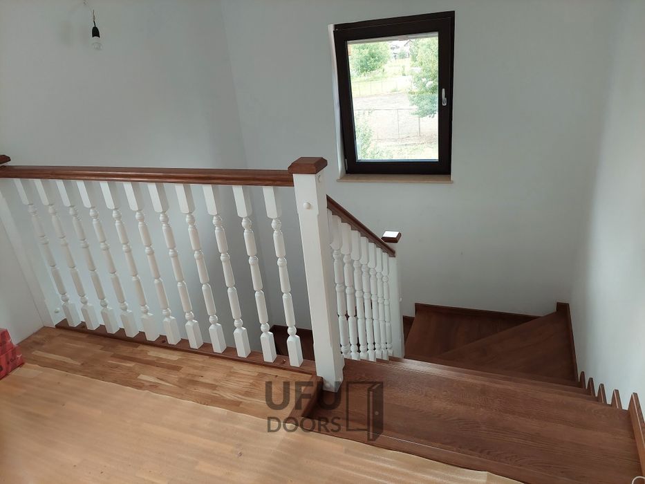 Lemn MASIV Scară de interior