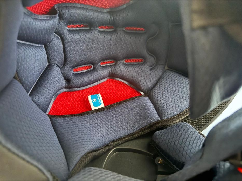 Мото-шлем новый.