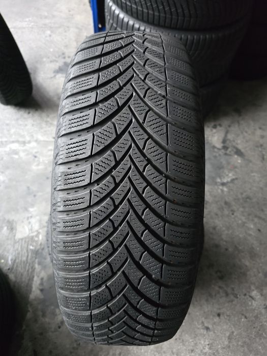 Semperit 215/65 R17 99H MS iarnă