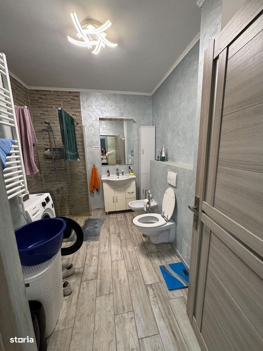 Apartament 4 camere, 92 mp, balcon, dressing, Columna Residence