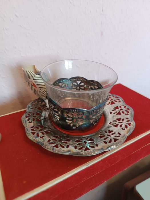 Сервиз за кафе от четири чаши