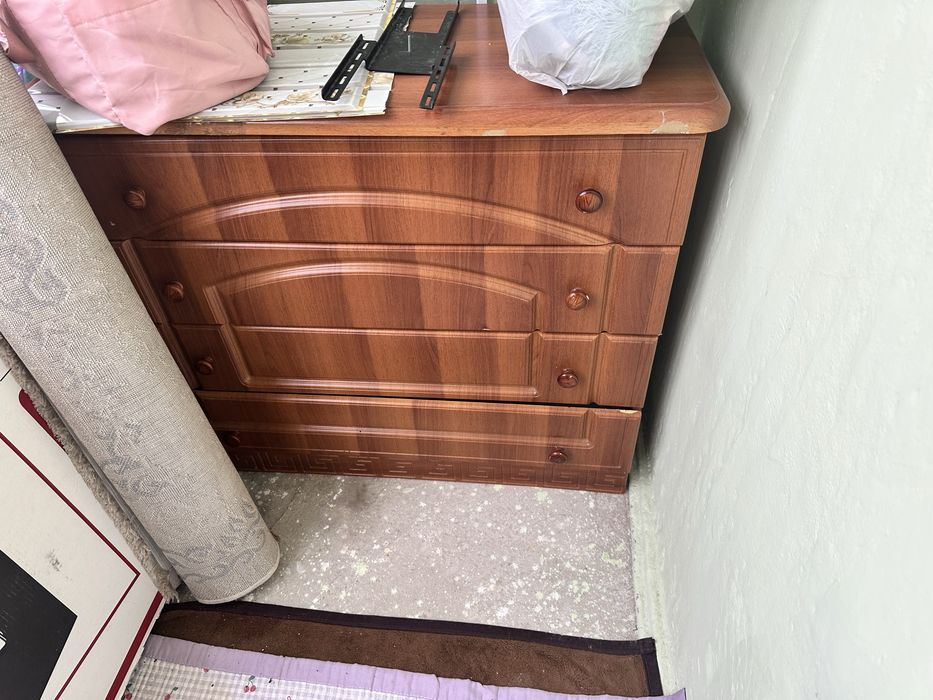 Продам мебель для спальни и приходей