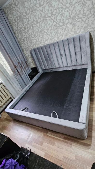 Кроват   двухспальная   240$.