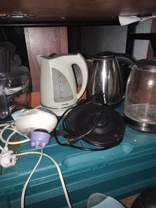 Продам чайники б/у