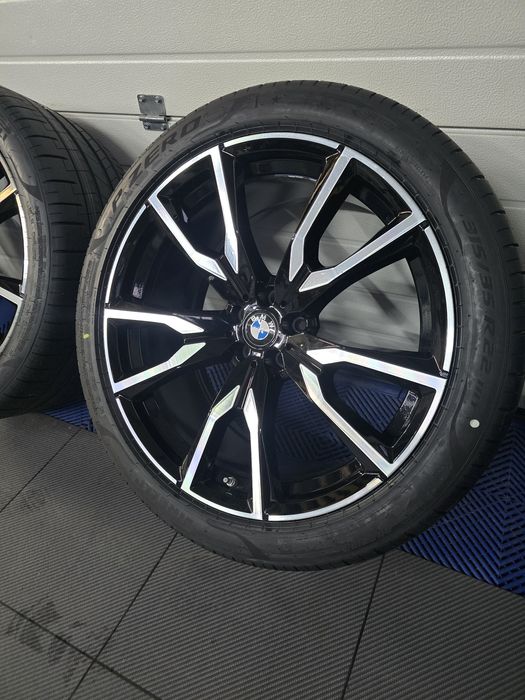 Оригинални 22" BMW X7 G07 Style 755M Sport пакет + чисто нови Pirelli