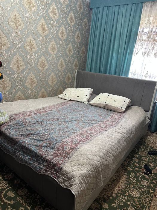 Юунусобод 12 КВ Орентир уч бакалок кафе 4/4/9 Уй сотилади