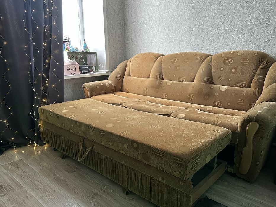 Раскладной диван (недорого)
