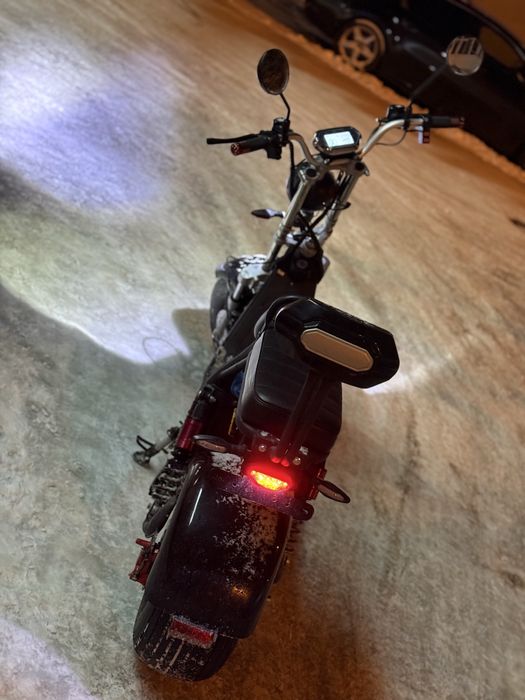 Vand scuter elecrtic