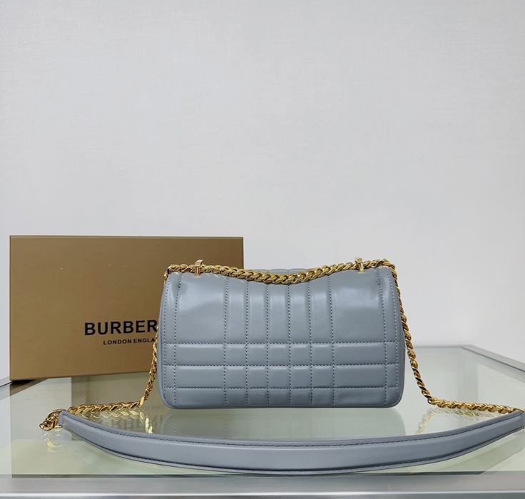 Geanta Burberry