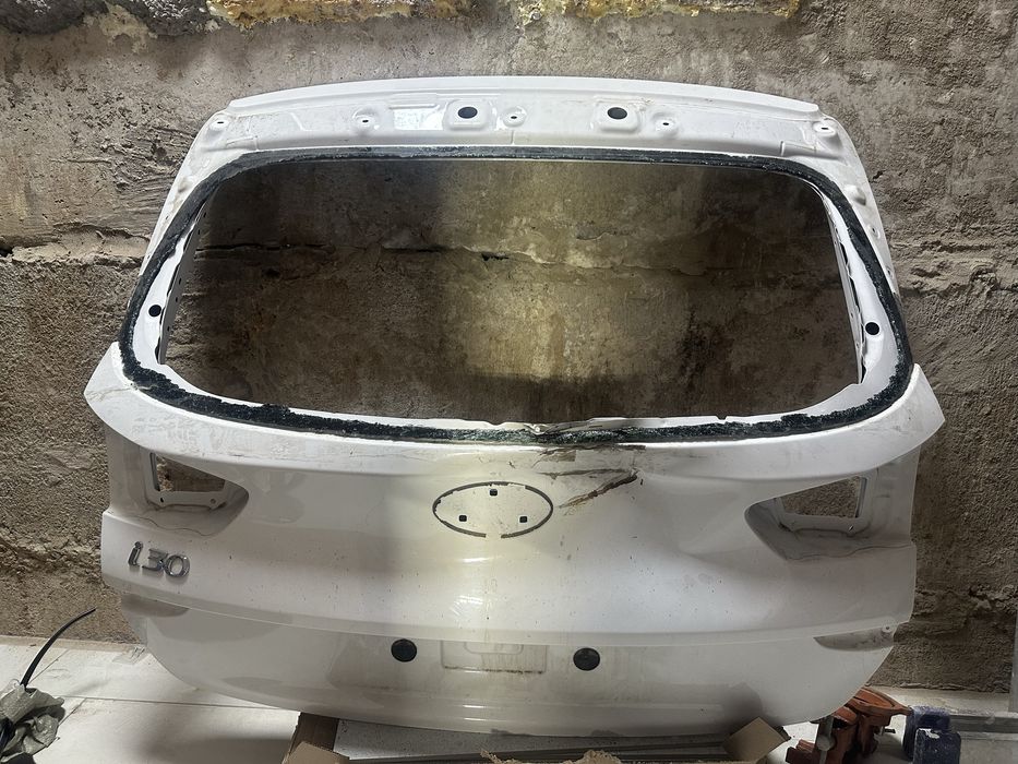 Дверь багажника Hyundai i30