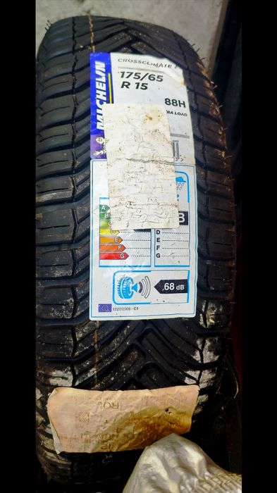 Michelin Crossclimate 175 65 R15