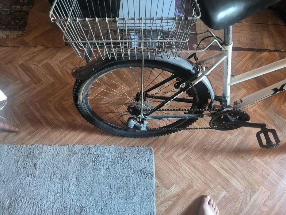 Vand două biciclete, funcționale