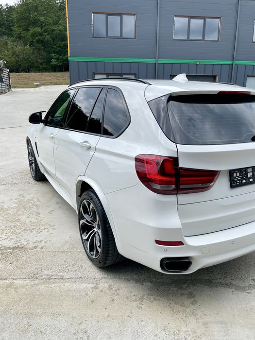 BMW X5 F15 25 Xdrive B47 231 CP Head-Up Camera 360*