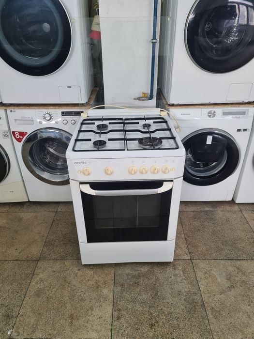 Aragaz 4 Arzătoare Aprindere electrică