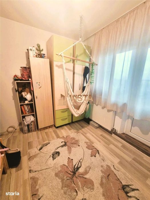 Apartament 3 camere, luminos, costuri mici, zona Craiter, aproape Core