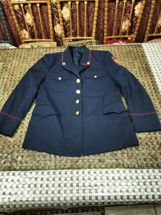 Продам китель кадетский, плащ. МВД форма.