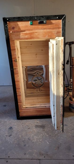 Продам коптильню