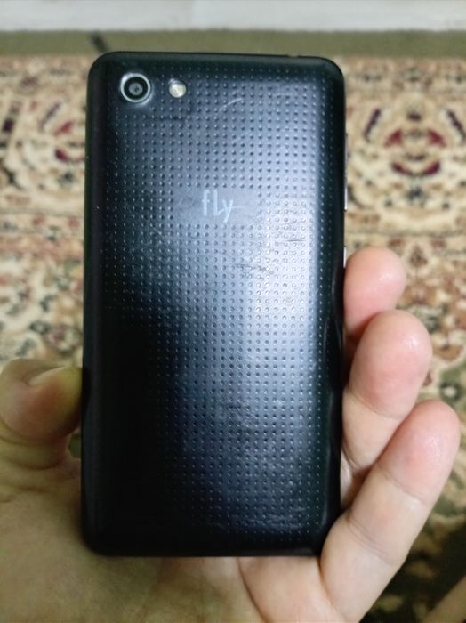 Телефон Fly рабочий