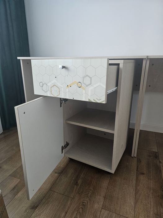 Masa birou cu dulapior, 2 bucăți