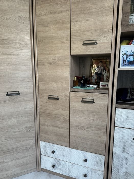 Продам мебель всю