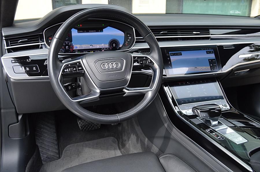 AUDI A8 2019 — imagine 2