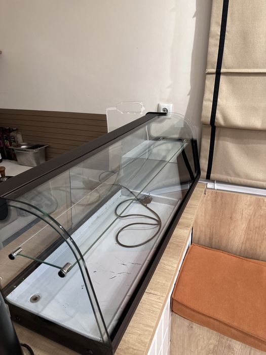 Настольная витрина