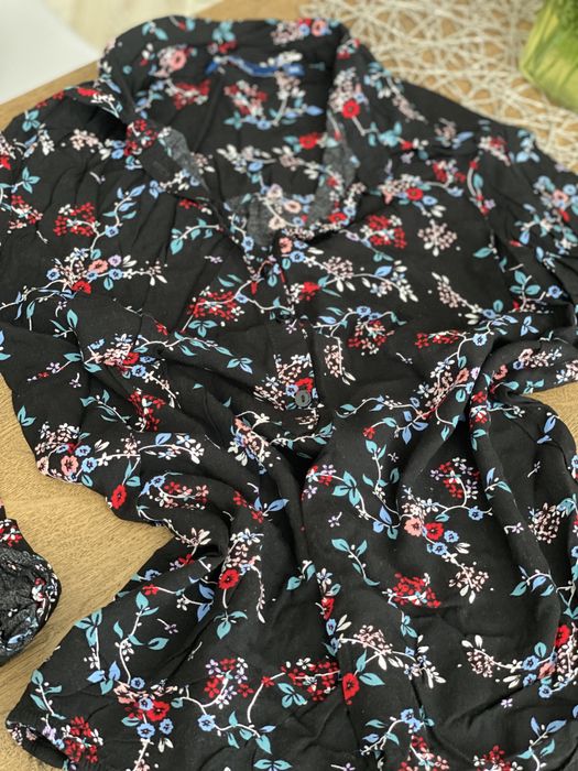 Дамска риза и пола