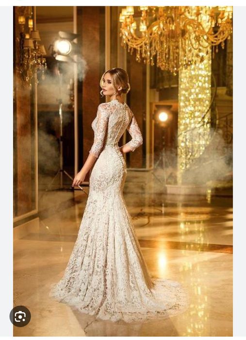 Rochița este făcută pe comandă la atelier Mirandi din Piatra Neamț (este un model mai vechi)
