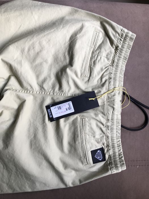 Iuter Jogger Beige S мъжки панталони