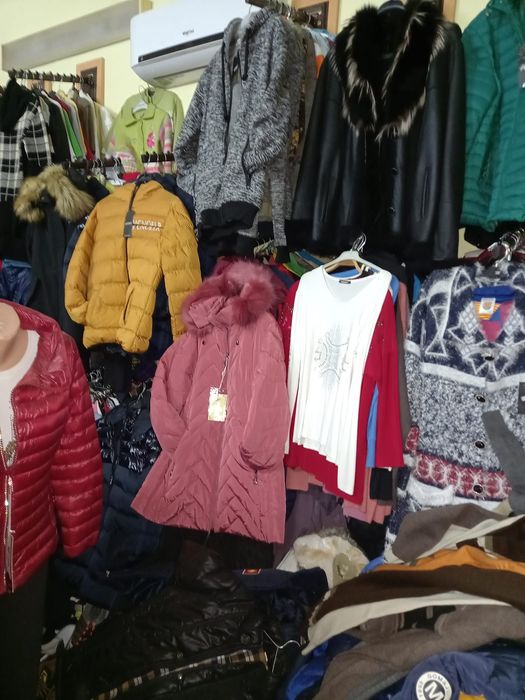Lichidare totala magazin haine noi