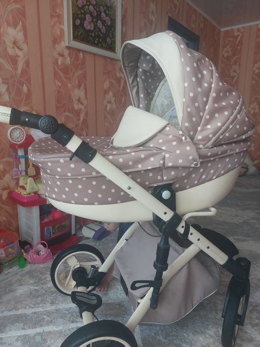 Продам коляску Lonex comfort 2 в 1