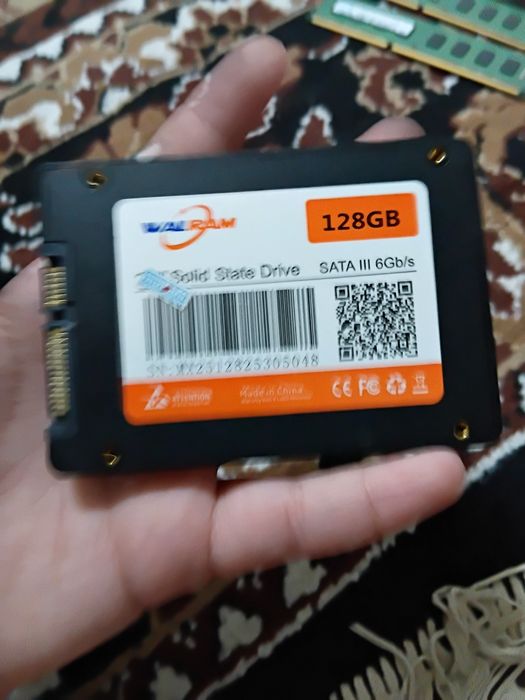 Продам SSD на 128 гб в хорошим состоянии