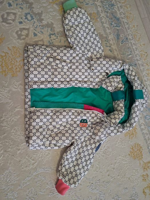 Продам куртку на весну детская