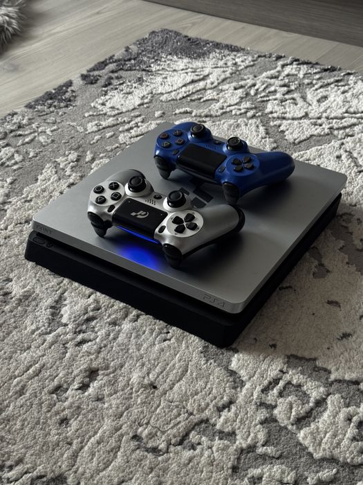 Ps4 slim 1 Tb-Gran Turismo edition