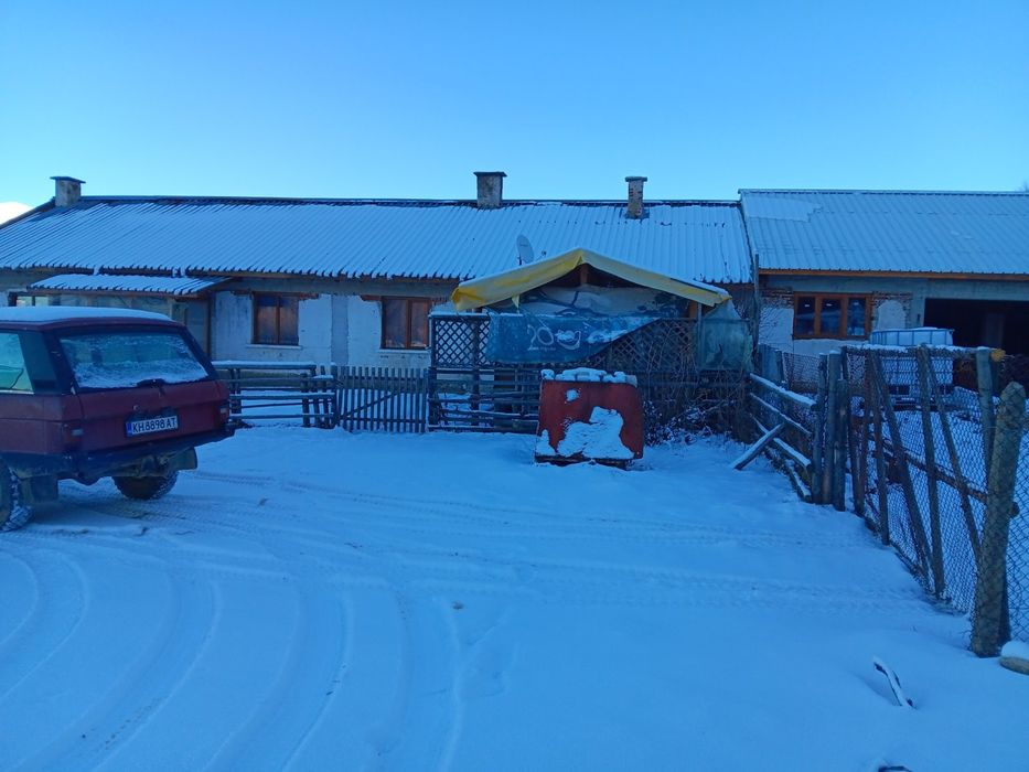 Продава се Къща в Рила - 400 кв.м за 900 €/кв.м - Снимка #1