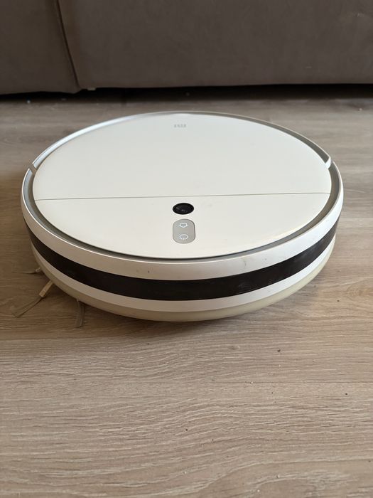 Продам робот-пылесос Xiaomi Mi Robot Vacuum-Mop 2