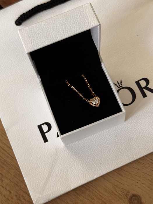 Pandora колие Пандора