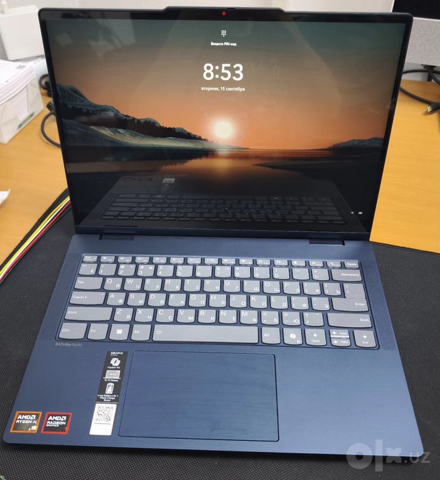 Lenovo IdeaPad 5 2-in-1 (14AKP10)