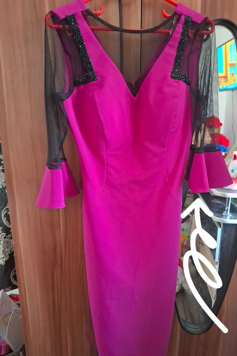 Vand rochie de ocazie