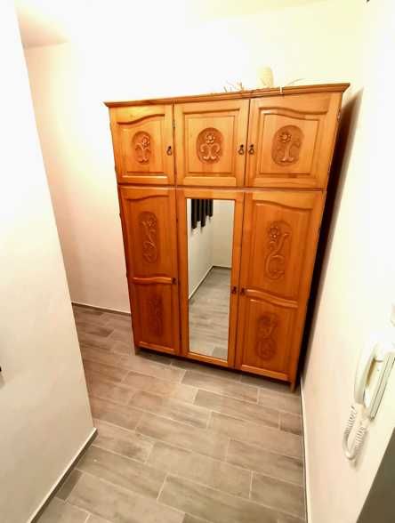 Дава се под наем Двустаен апартамент в Бургас, Славейков - 70 кв.м за 245 € - Снимка #1