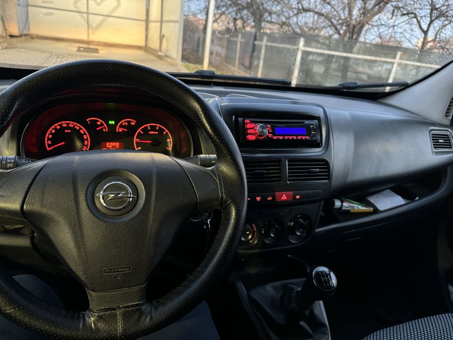 Vand Opel Combo Maxi
