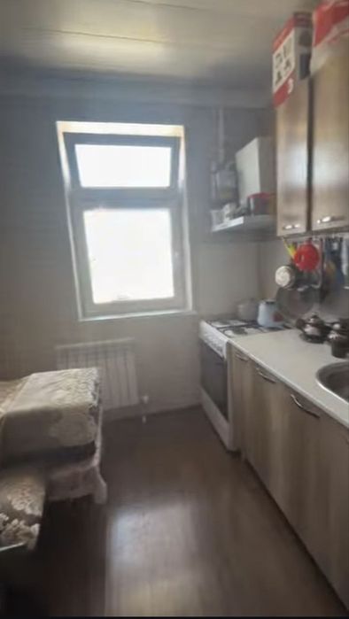 Uch qahramon postidan 7 km kirganda Kensoy mahallada  dom sotiladi