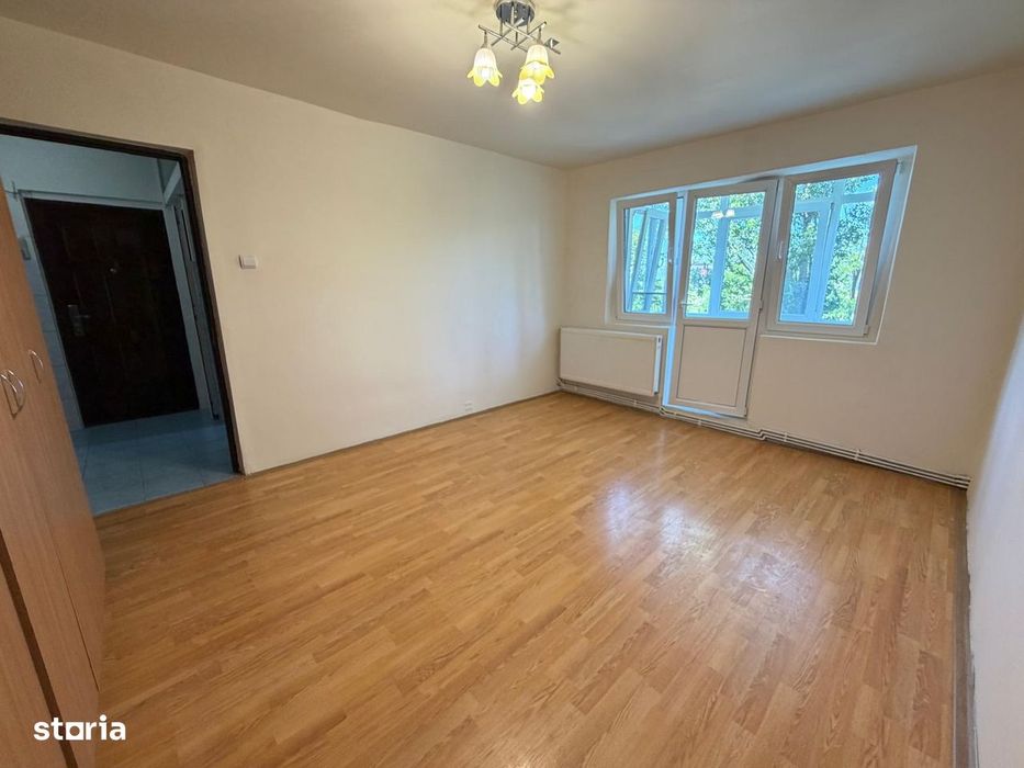 Apartament 2 camere, 42 mp, etaj 2/4, Mircea cel batran — fotografia 1