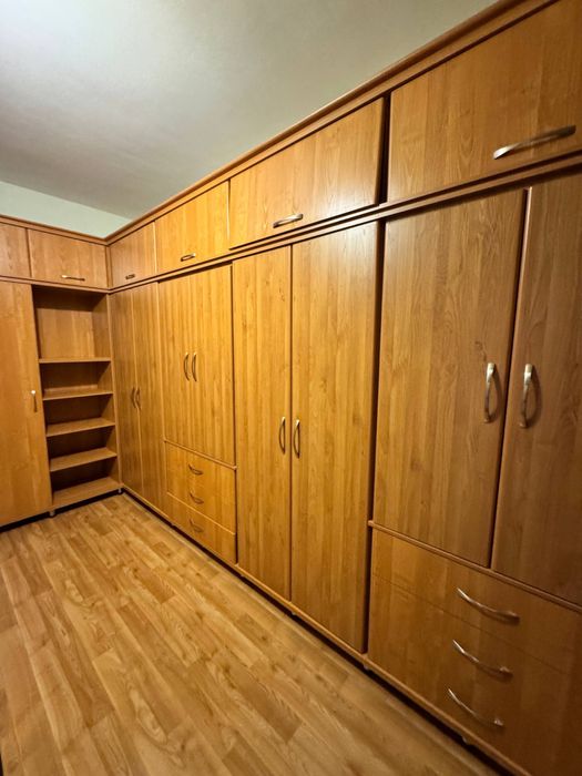 Продаётся КВАРТИРА 4/3/5 на 135м2 м. Космонавтов, ул Германа Лопатина