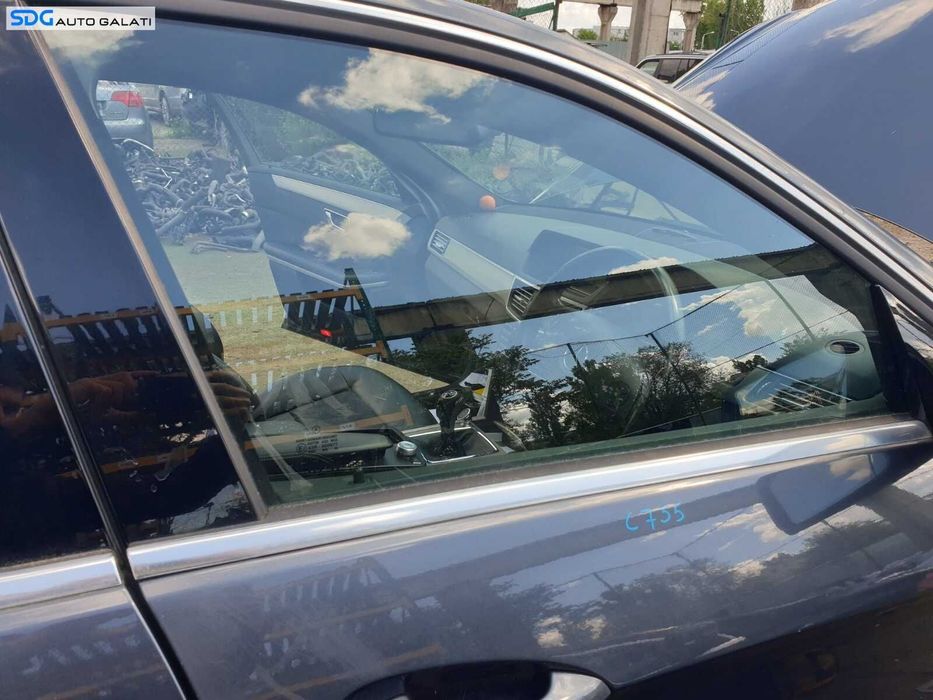 Geam Sticla Culisant de pe Usa Portiera Dreapta Fata Mercedes Clasa E Class W212 2009 - 2016 [C4969]