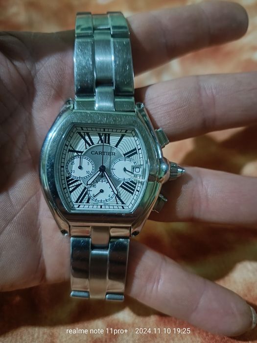 Мужской наручные часы. Оригинал. Cartier Roadster .