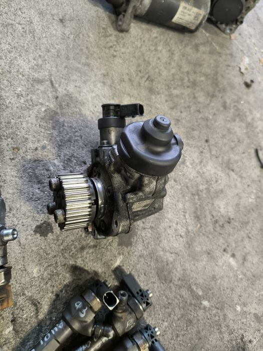 Дюзи за Audi 2.0tdi 03L 130 277J