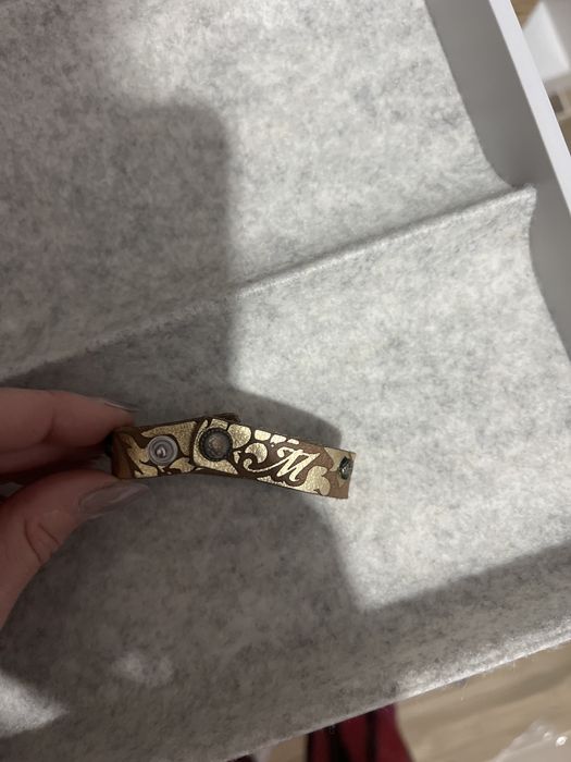 Кожена гривна Manson